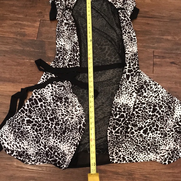 Alberto Makali wrap dress animal print size 2 - Picture 7 of 7